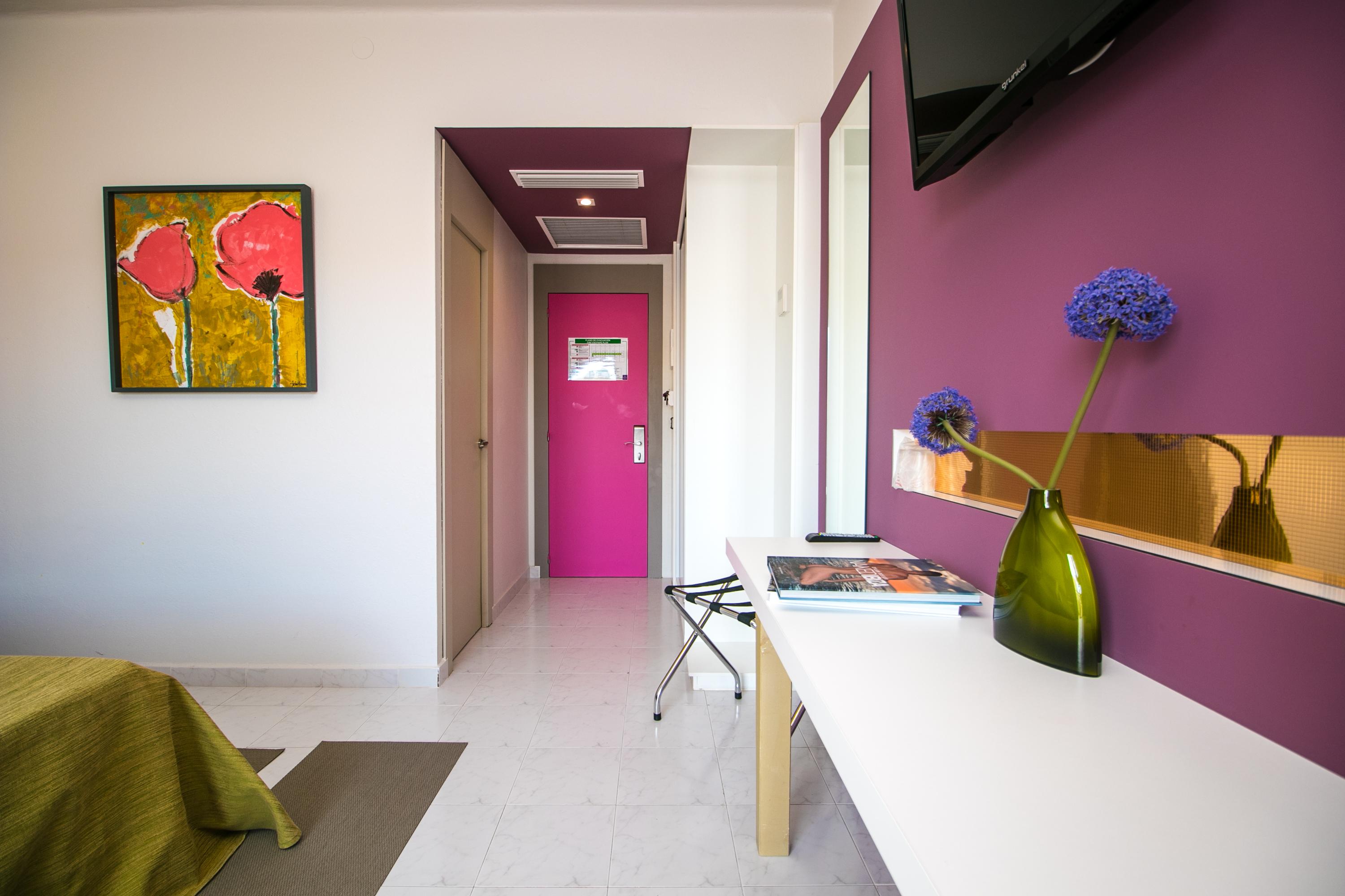 The Purple Hotel - Adults Only Sant Antoni de Portmany Extérieur photo