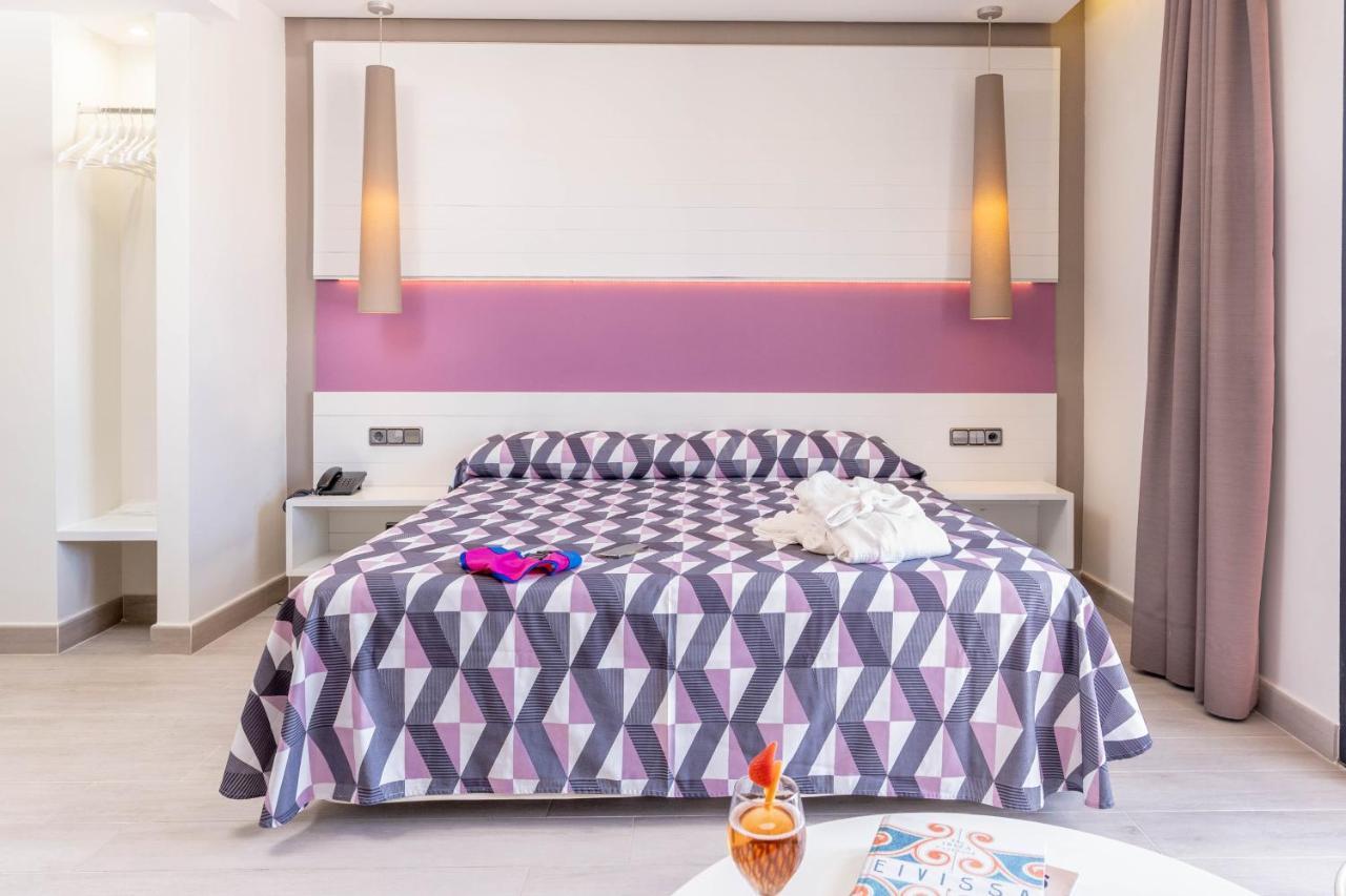 The Purple Hotel - Adults Only Sant Antoni de Portmany Extérieur photo