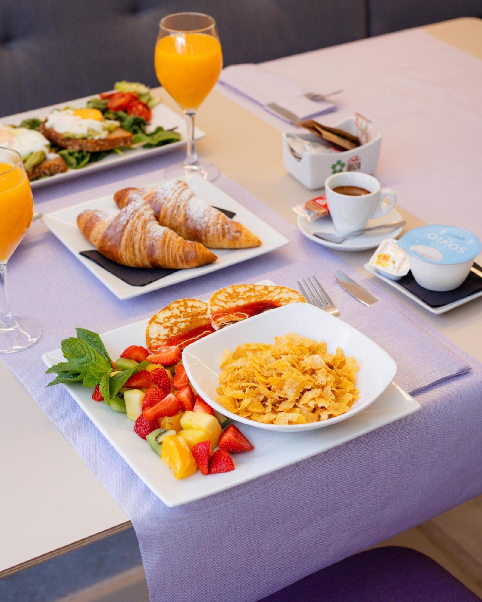 The Purple Hotel - Adults Only Sant Antoni de Portmany Extérieur photo